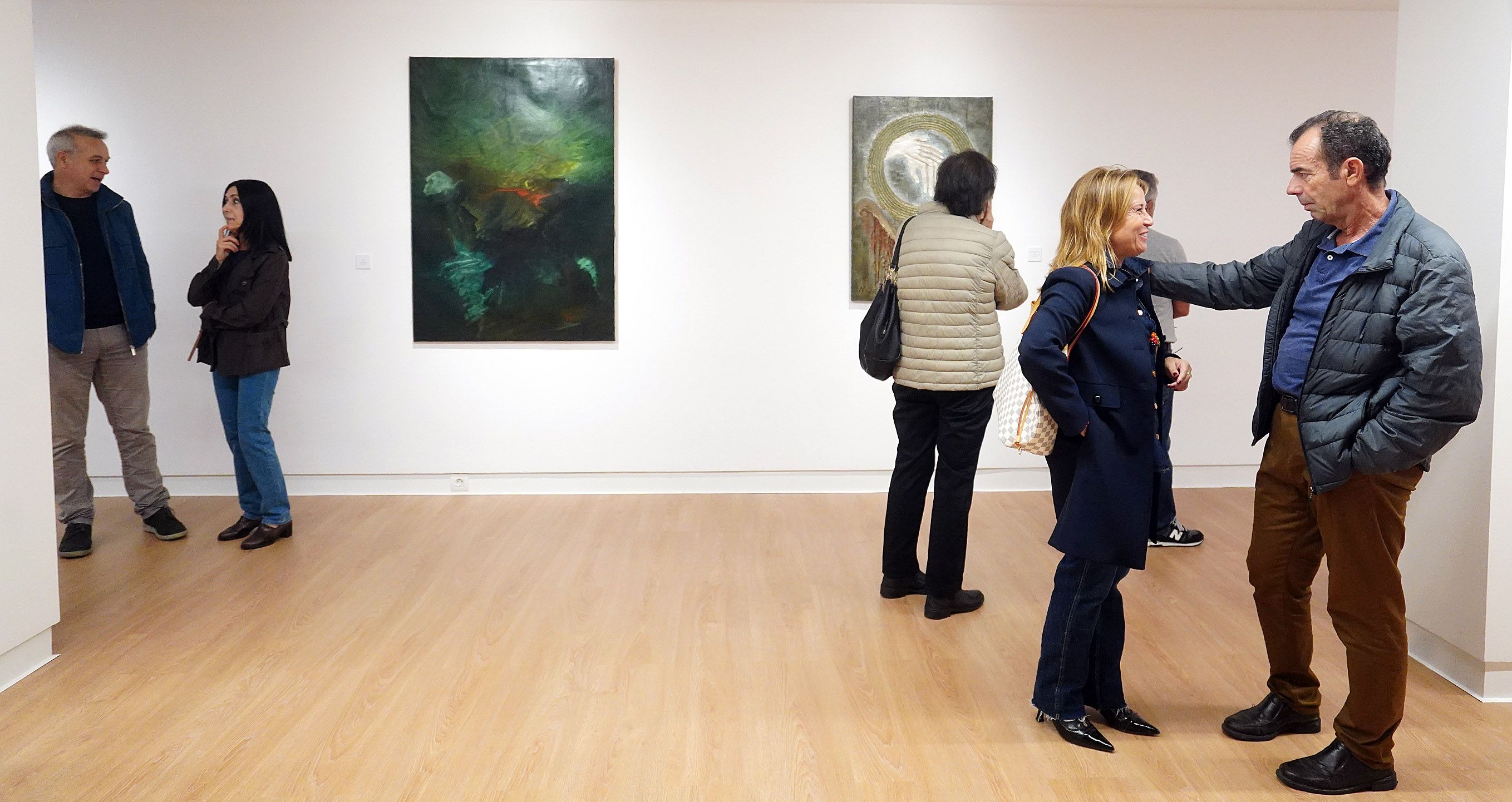 Presentación del catálogo de la exposición 'Misterio+Luz=Pintura Vida'