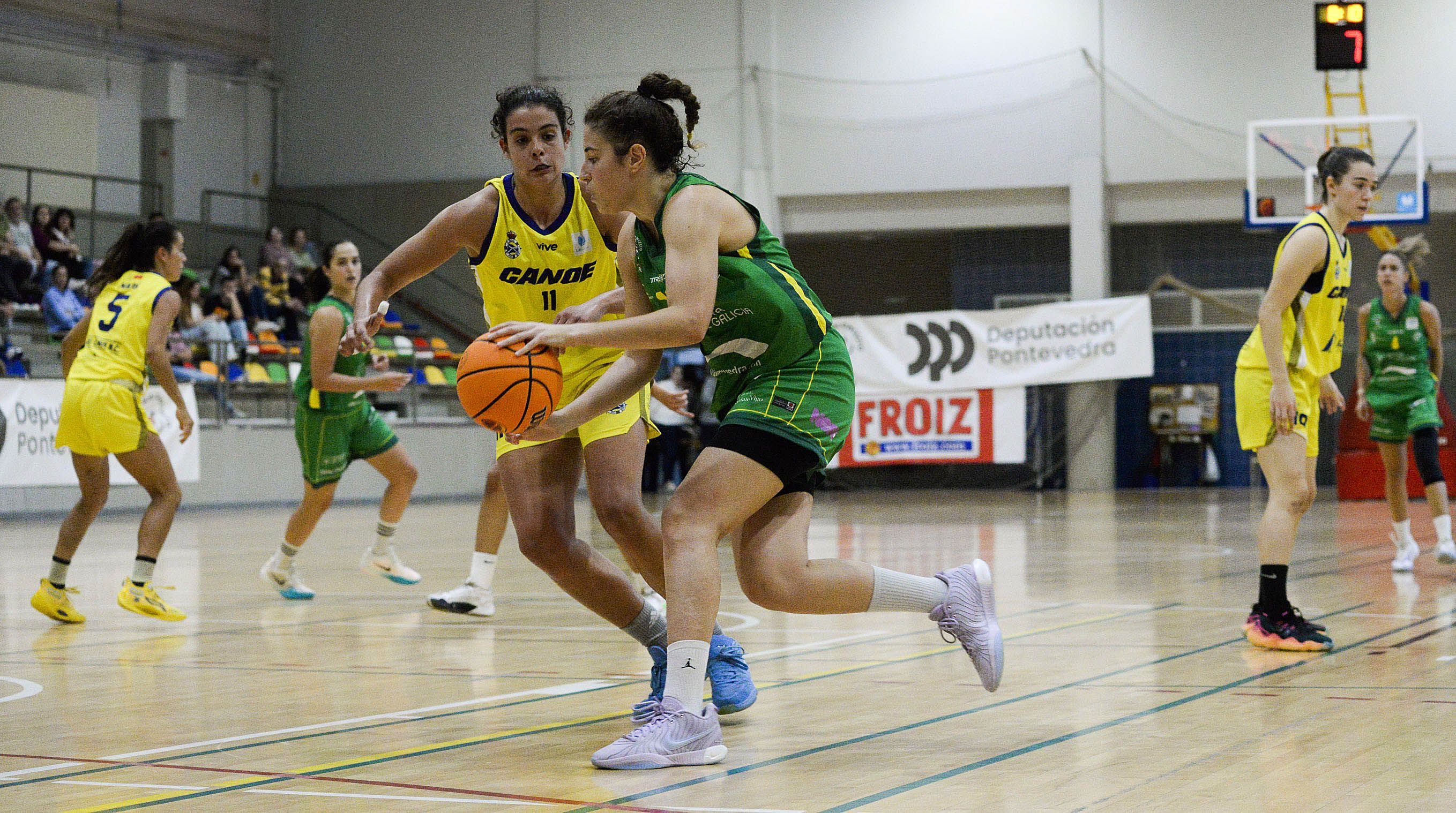 Partido entre CB Arxil y Real Canoe en el CGTD