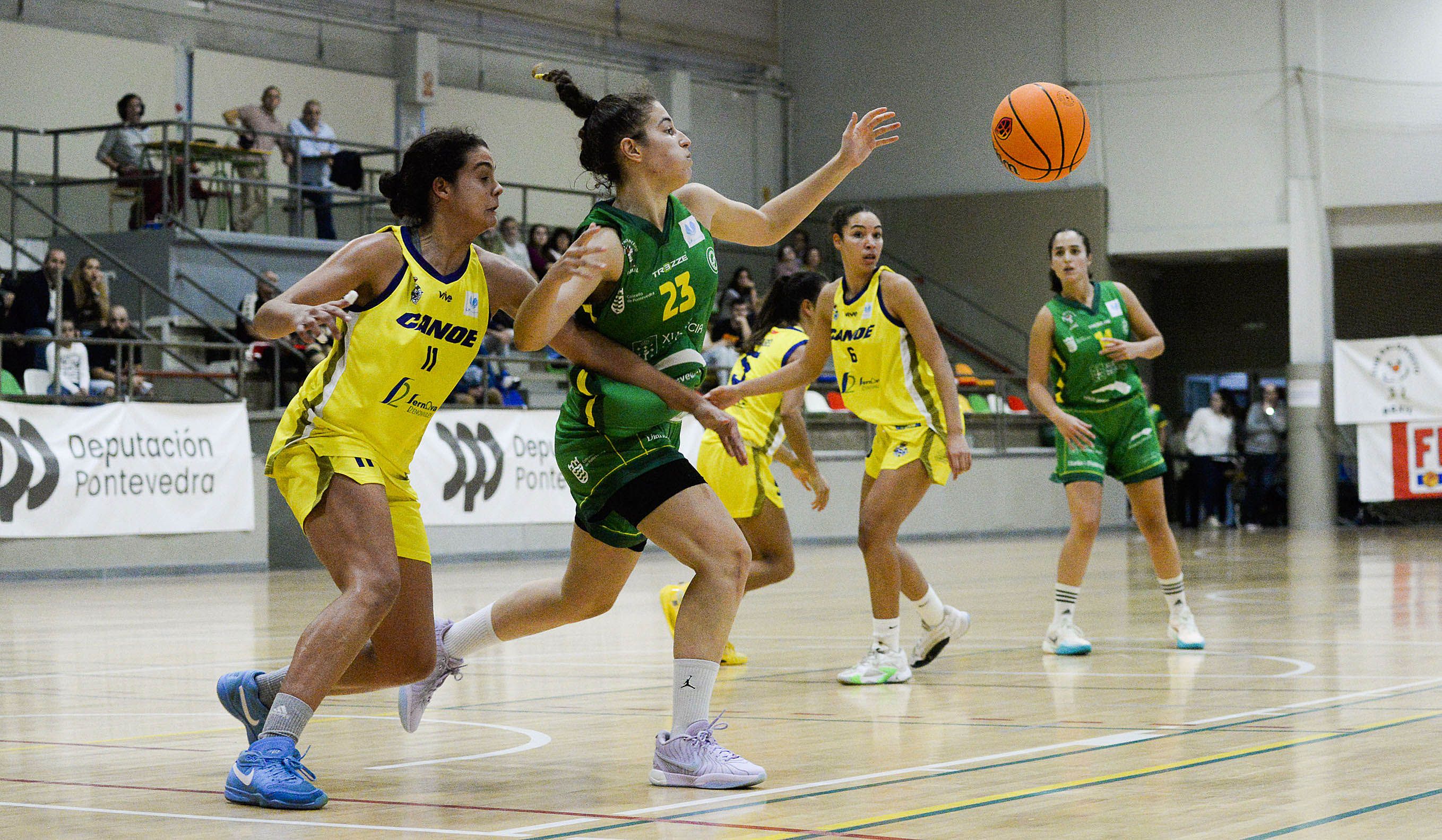 Partido entre CB Arxil y Real Canoe en el CGTD