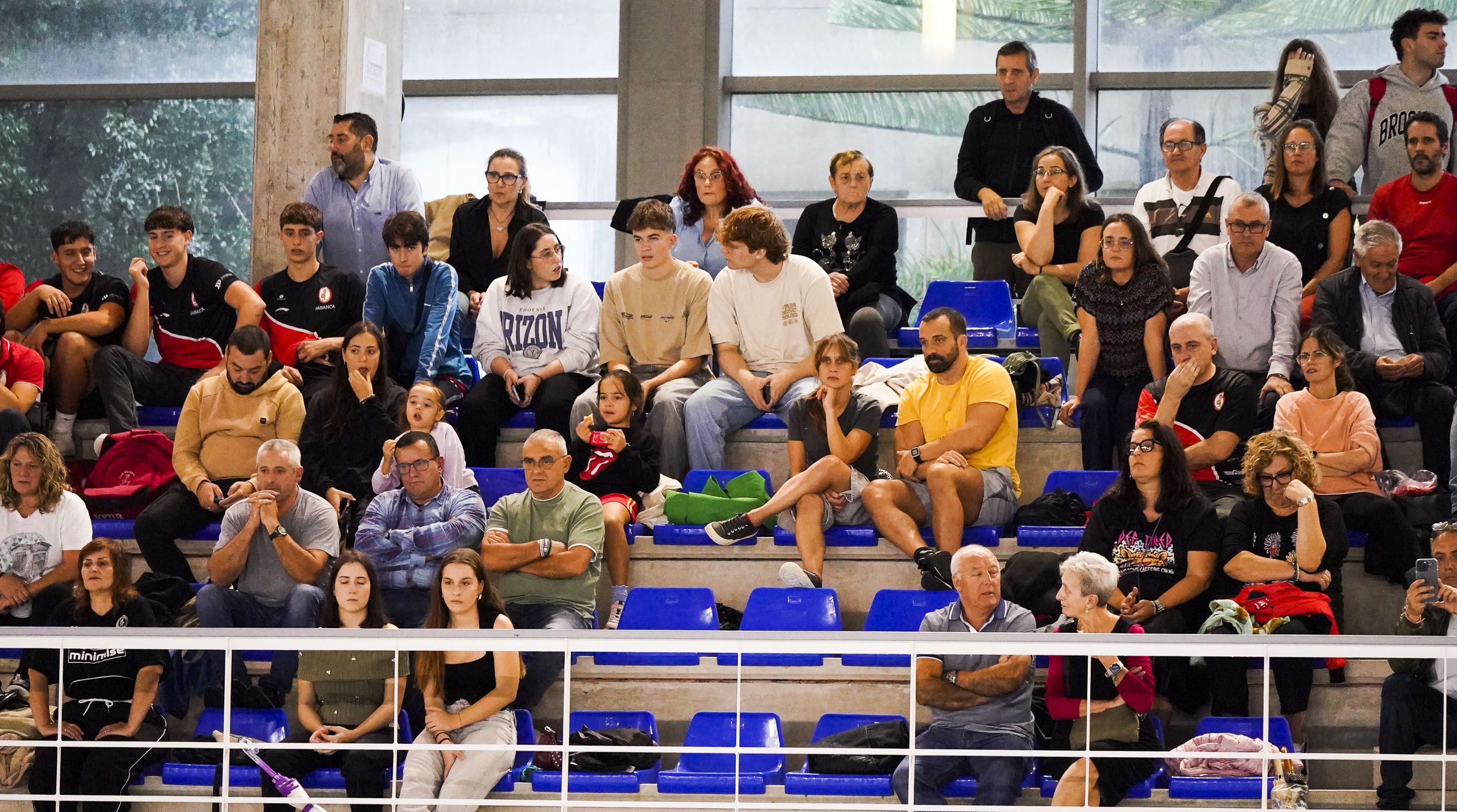 Partido entre el Waterpolo Pontevedra y el CN Molins de Rei en Rías do Sur