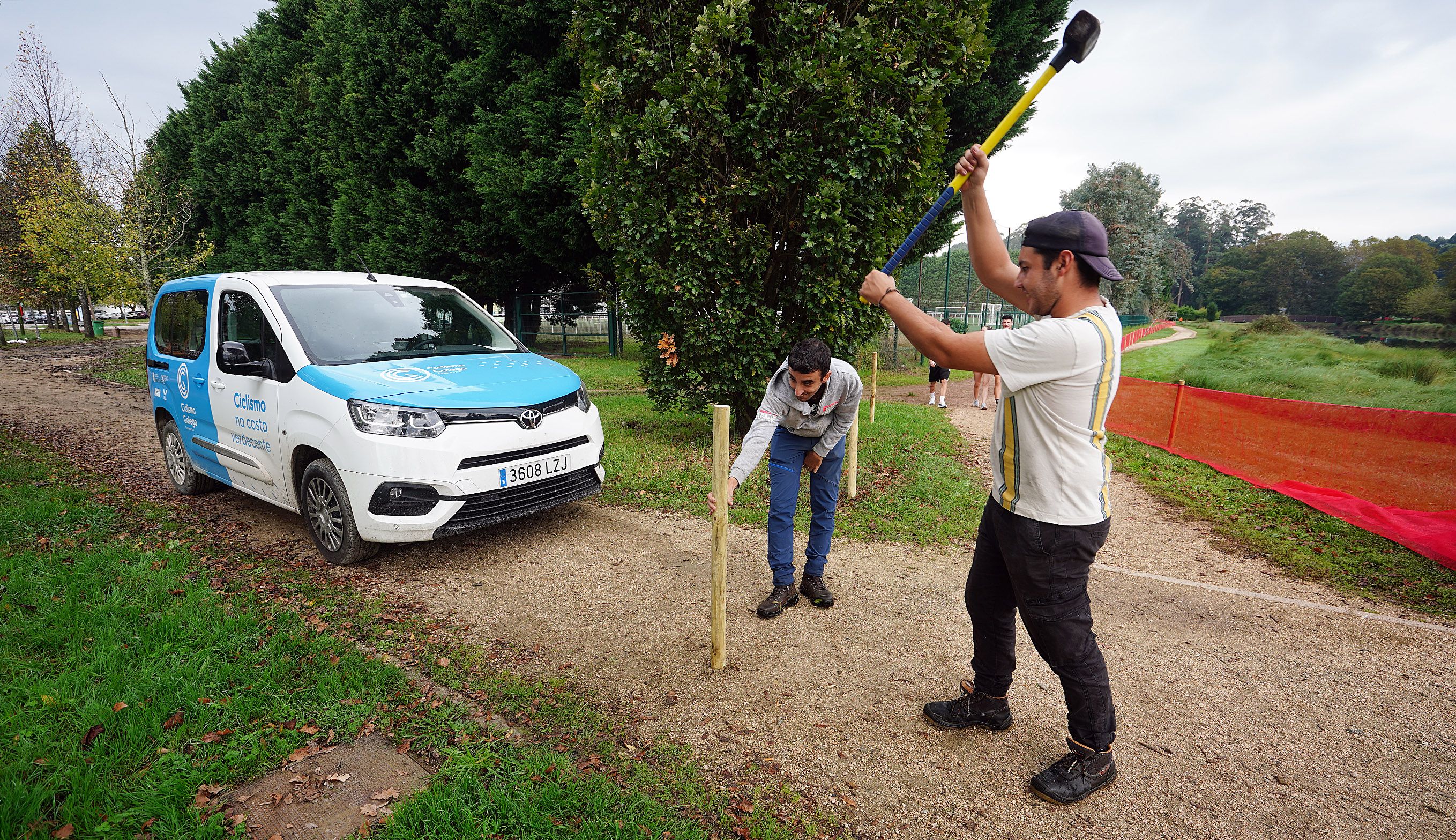 Preparativos para el Europeo de Ciclocross en la Illa das Esculturas