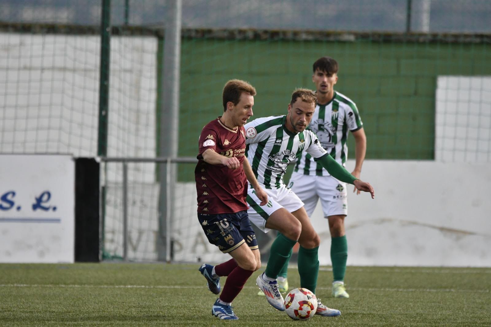 Partido entre Guijuelo e Pontevedra