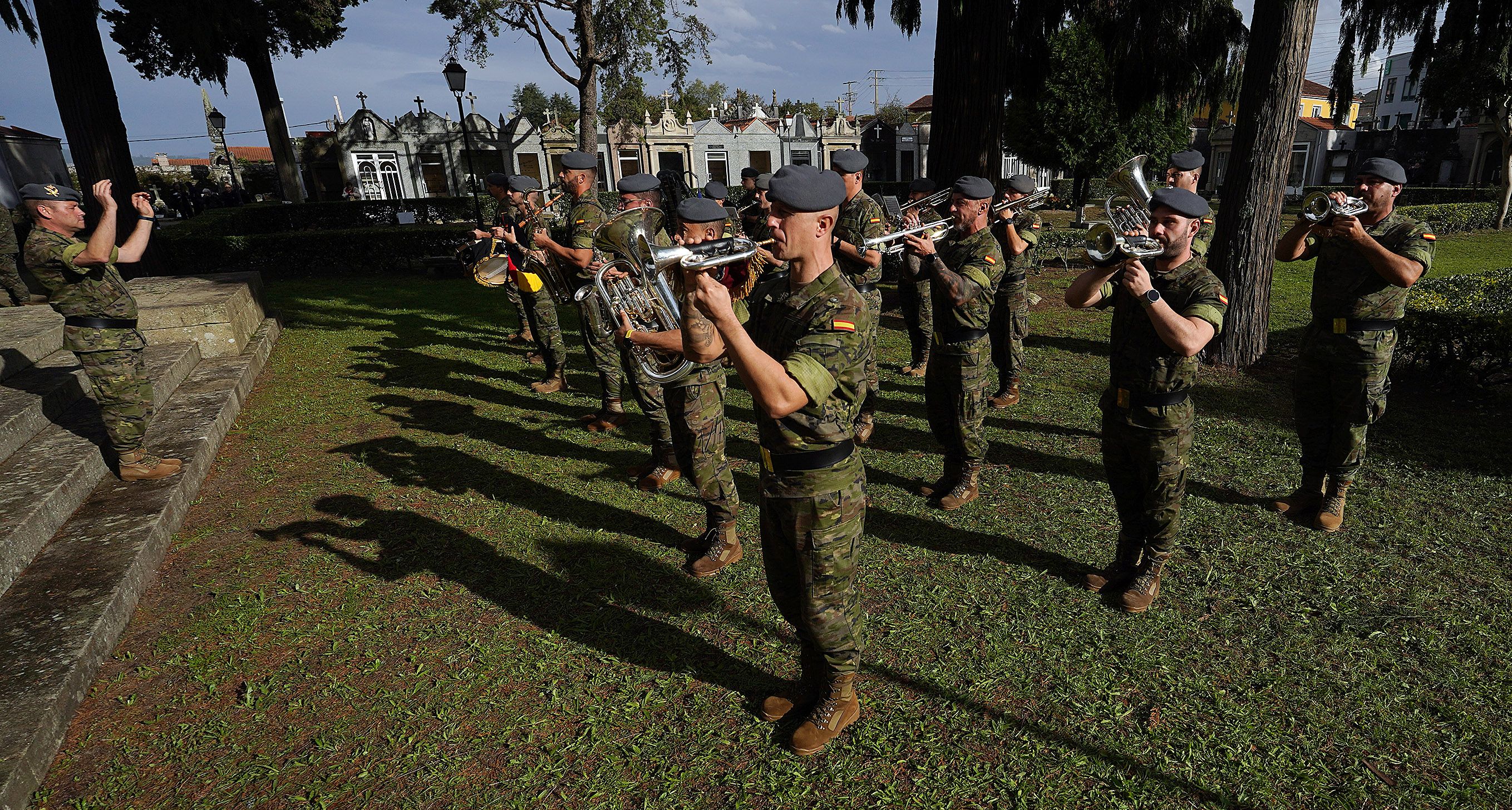 Homenaxe aos Caídos pola Patria no Cemiterio de San Amaro