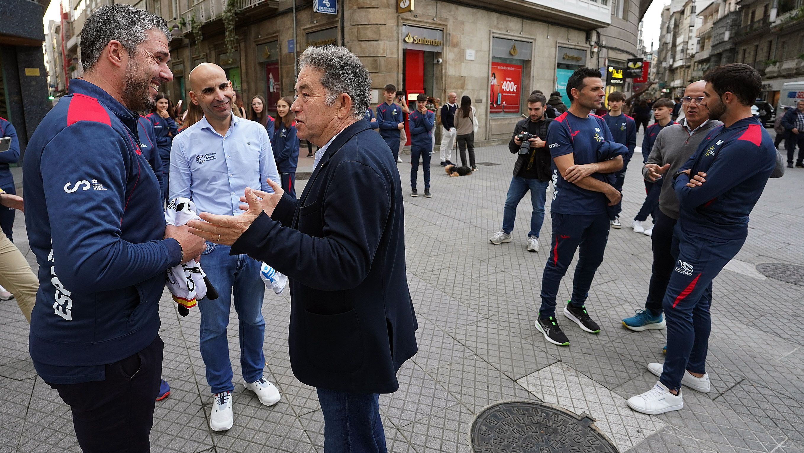 Recepción a los ciclistas españoles que participan en el Europeo de Ciclocrós