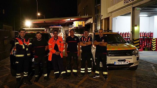 Voluntarios de Protección Civil de Vilagarcía que viaxaron a Valencia