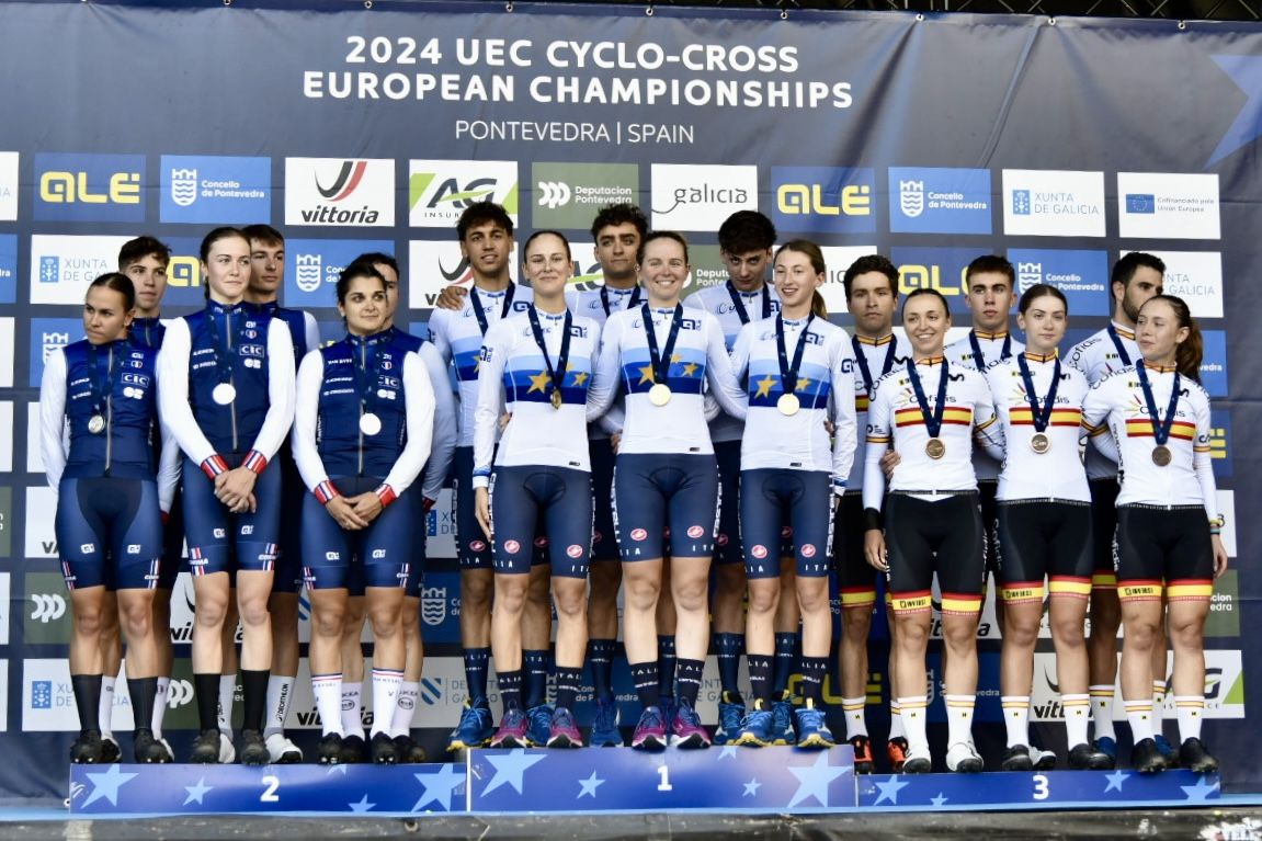 Podio do Campionato de Europa de Ciclocrós