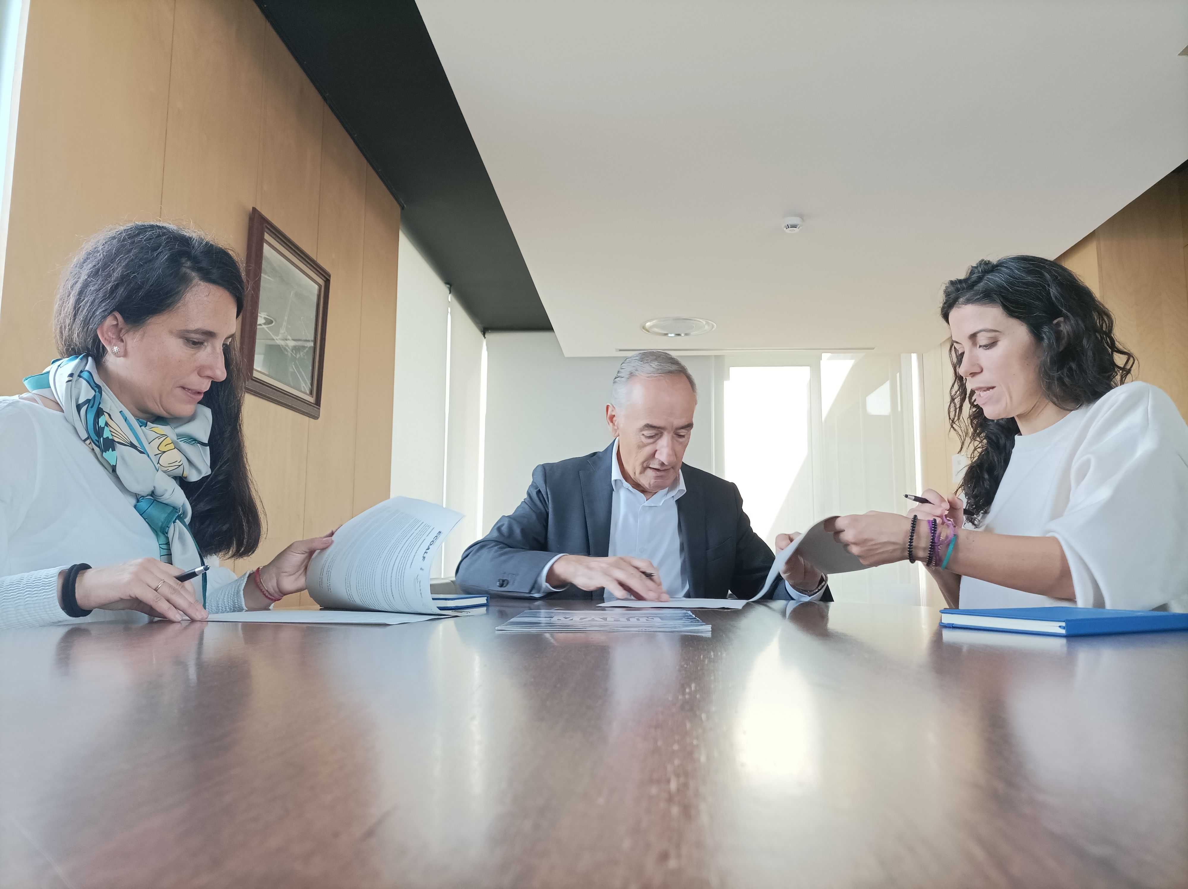 Andrea Ruzo, Jose Benito Suárez Costa y Rosa Chavarri