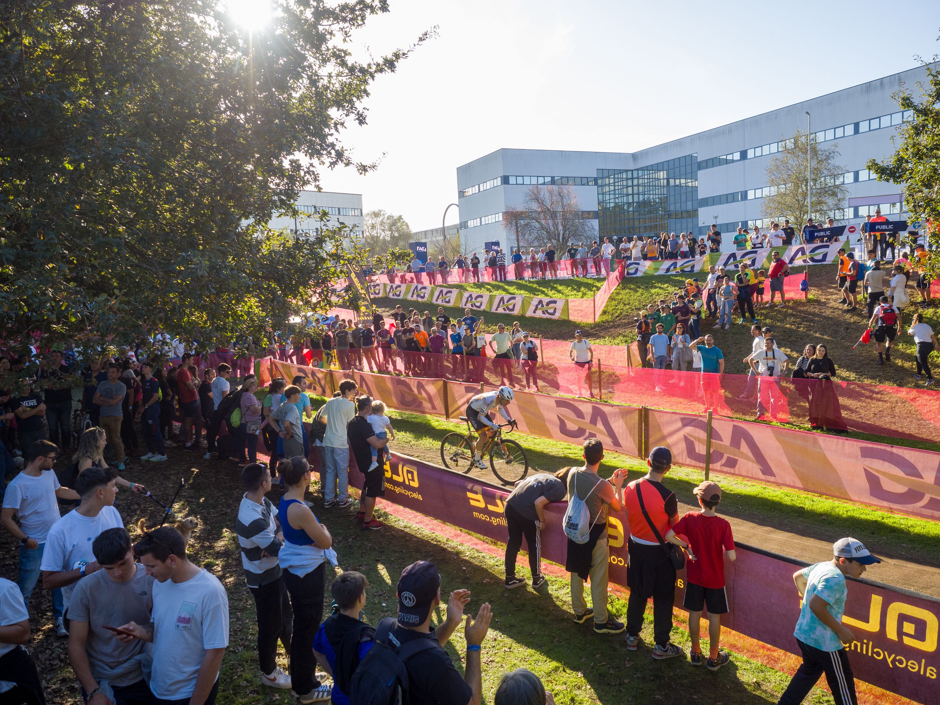 Campionato de Europa de Ciclocrós celebrado na Illa das Esculturas