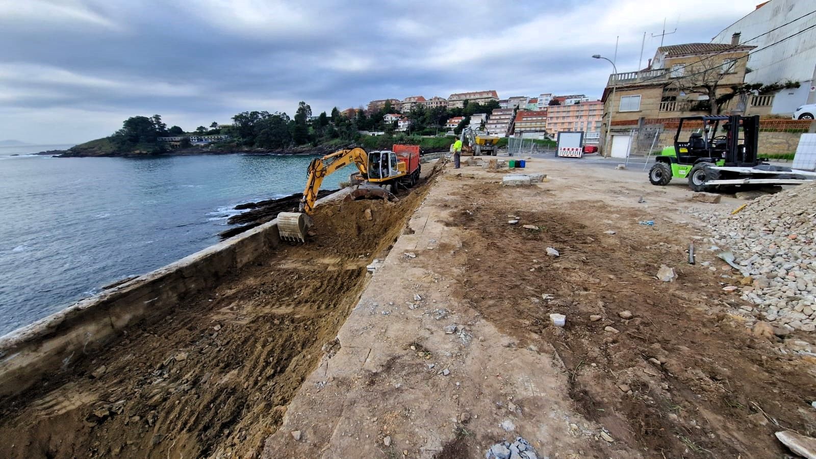 Obras para el futuro mirador de A Peixeira