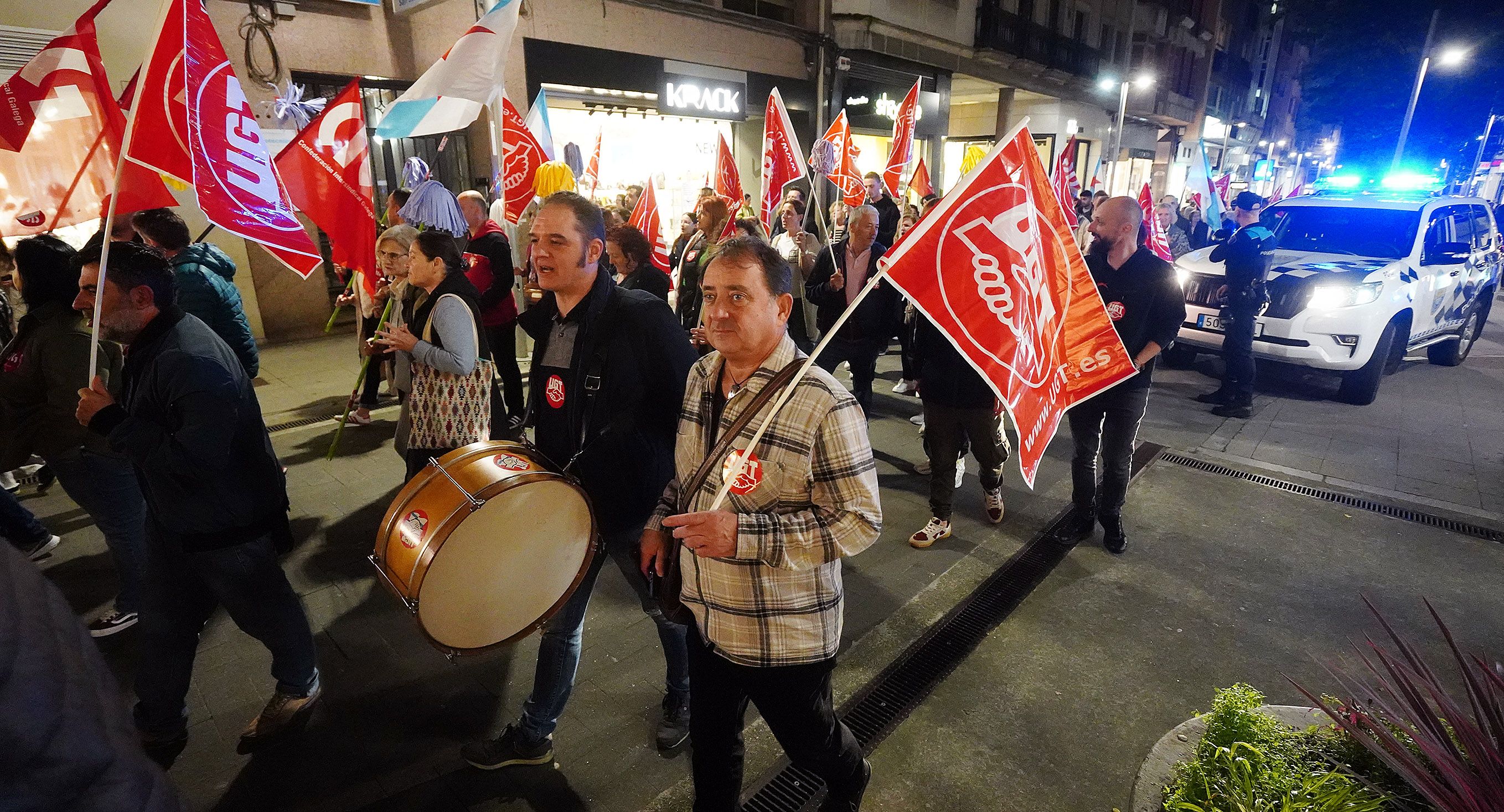 Manifestación del sector de limpieza de edificios en Pontevedra