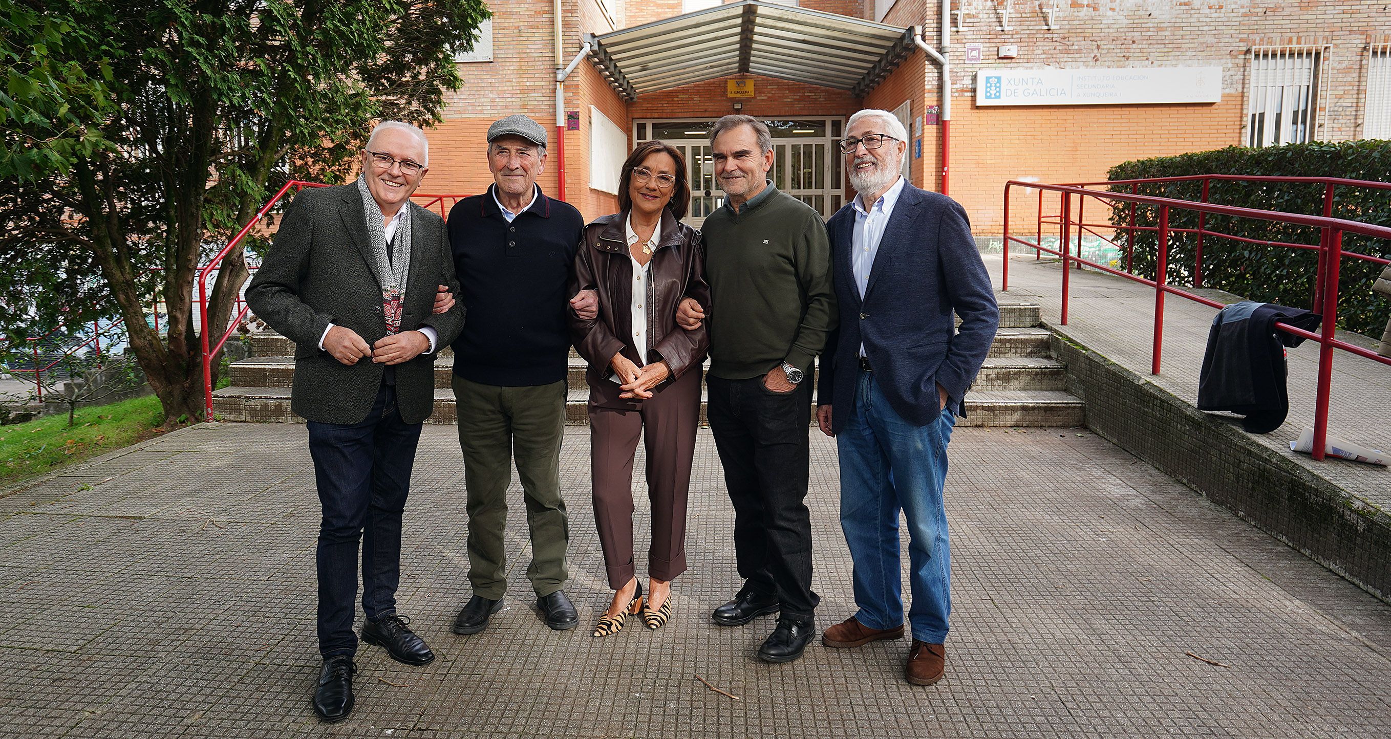 De esquerda a dereita, Antonio Couso, Xosé Fortes, Maica Larriba, Pepe Lozano e Pepe Mendoza