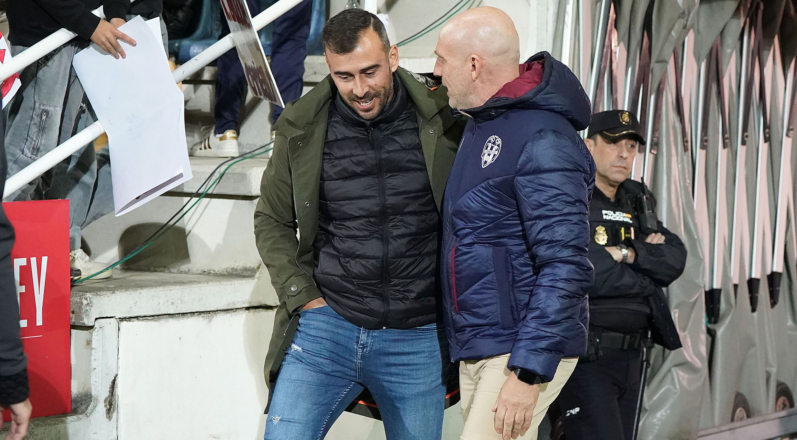 Yago iglesias e Julián Calero no Pontevedra-Levante de Copa