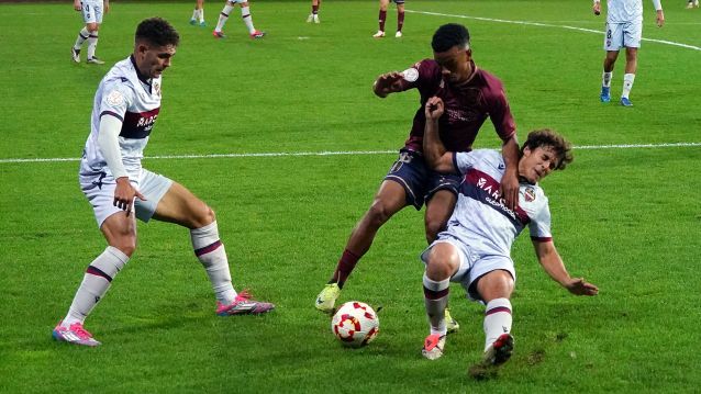 Partido de Copa do Rei entre Pontevedra e Levante en Pasarón