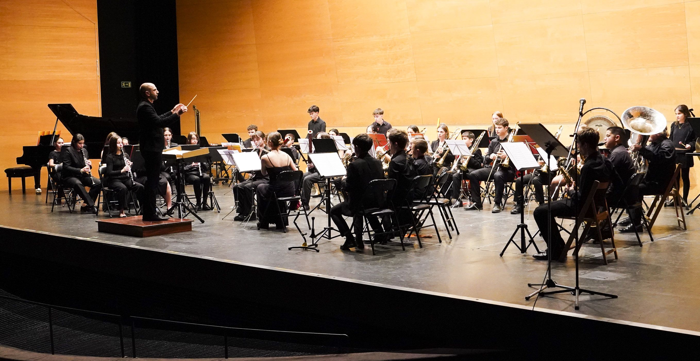 Concierto de Santa Icía de la Banda de Salcedo en el Pazo da Cultura