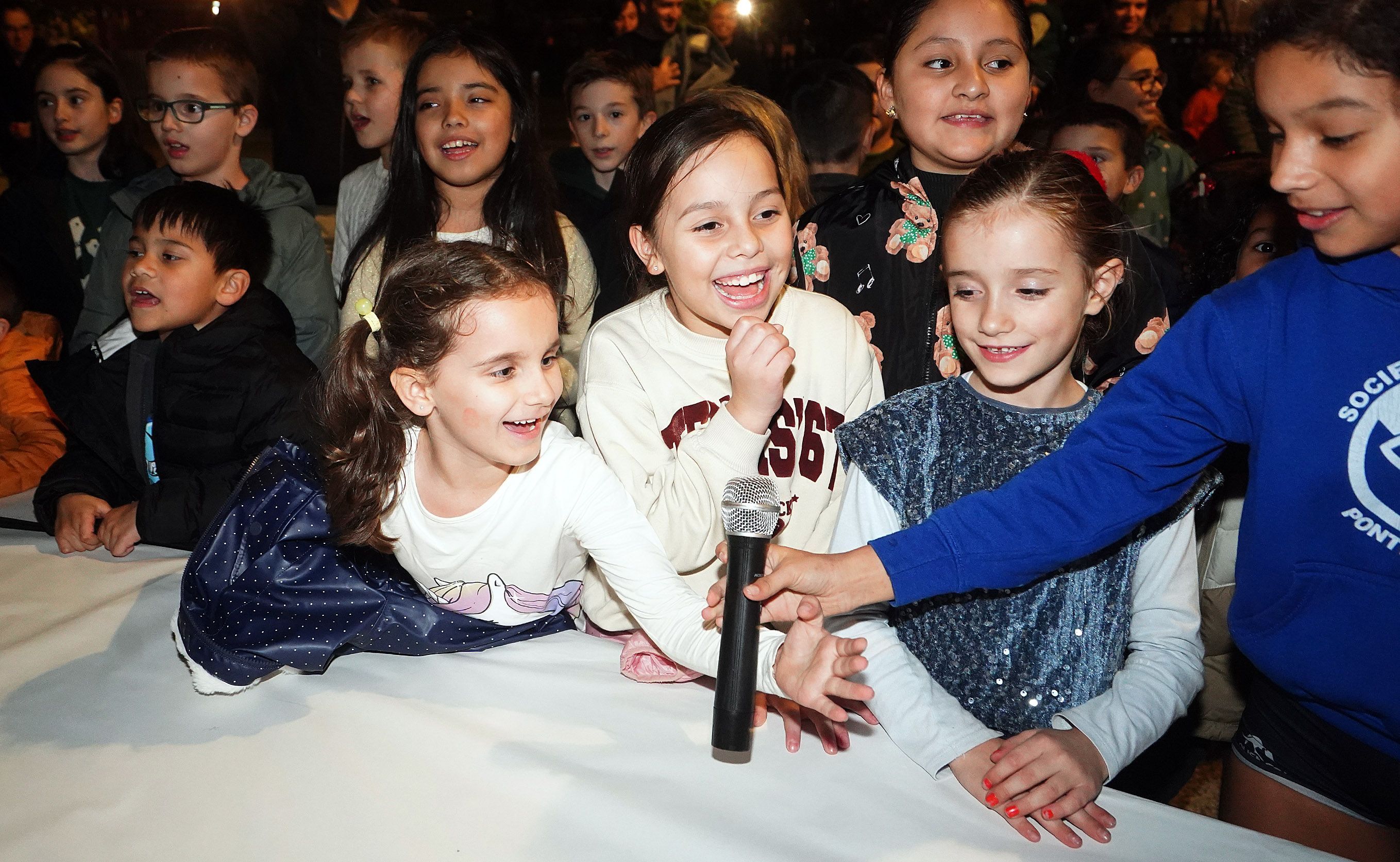 Chocolada e inauguración do alumeado de Nadal no colexio de Barcelos