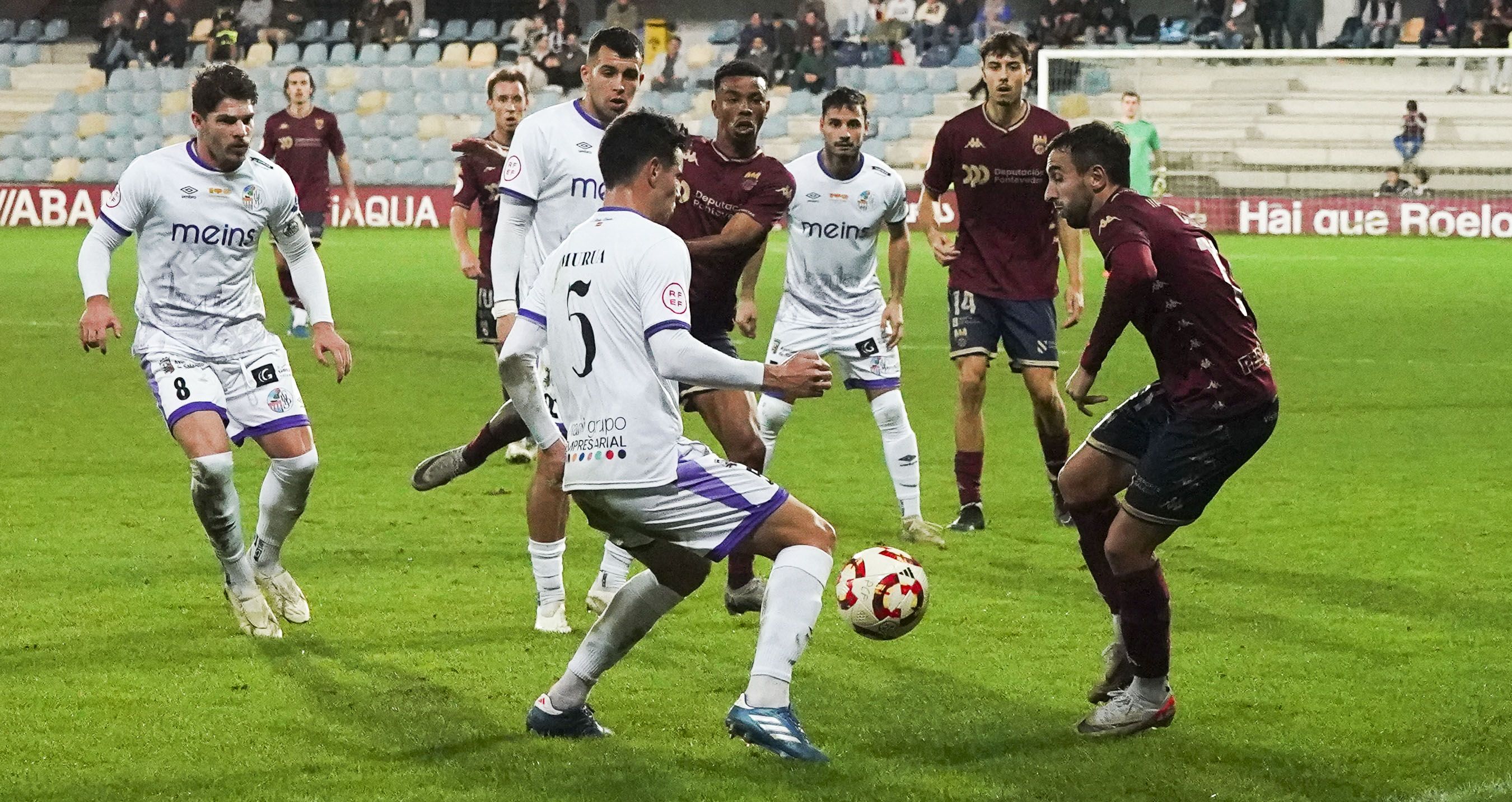 Partido entre Pontevedra CF y Salamanca CF UDS en Pasarón