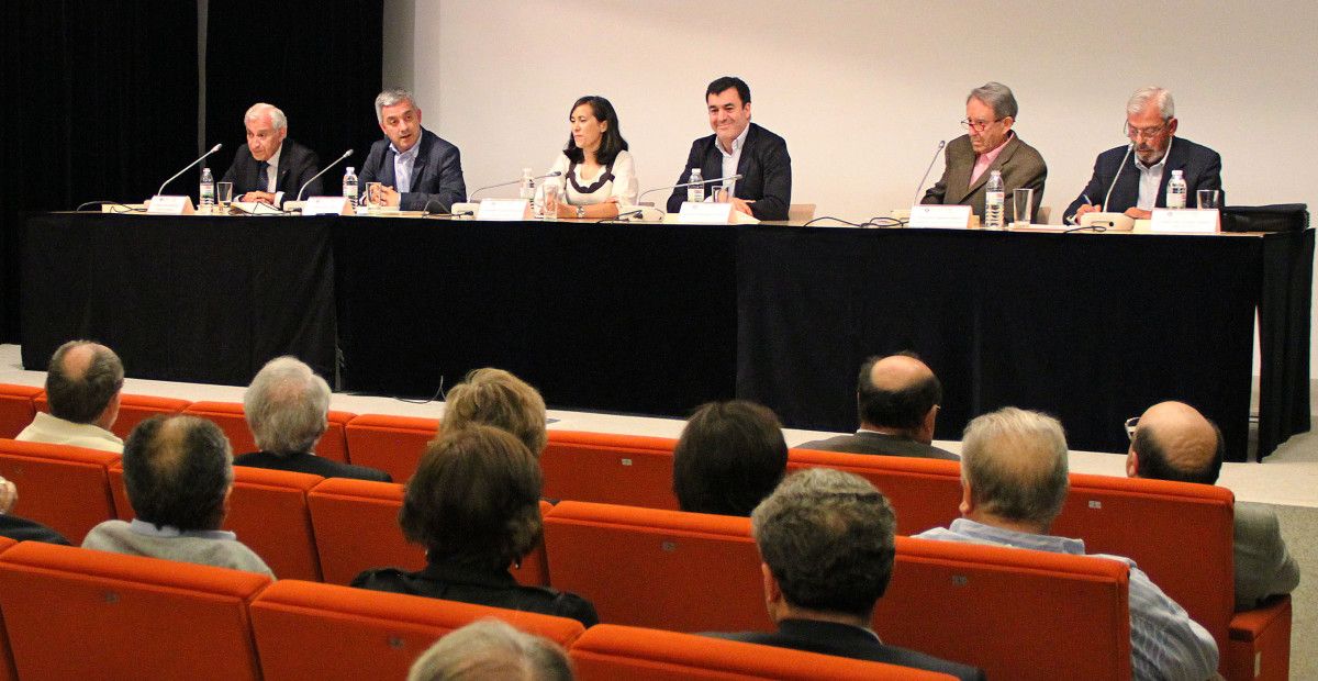 Presentación de los Cuadernos Ramón Piñeiro 'Xosé Filgueira Valverde. Homenaxe. Quíxose con primor e feitura'