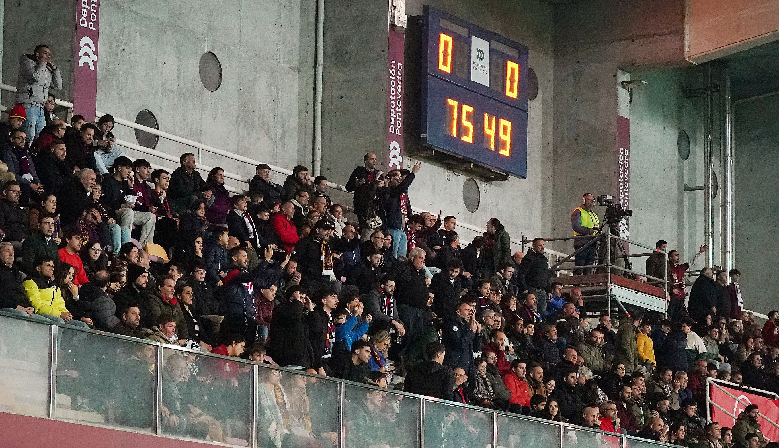 Partido de Copa entre Pontevedra e Villarreal en Pasarón