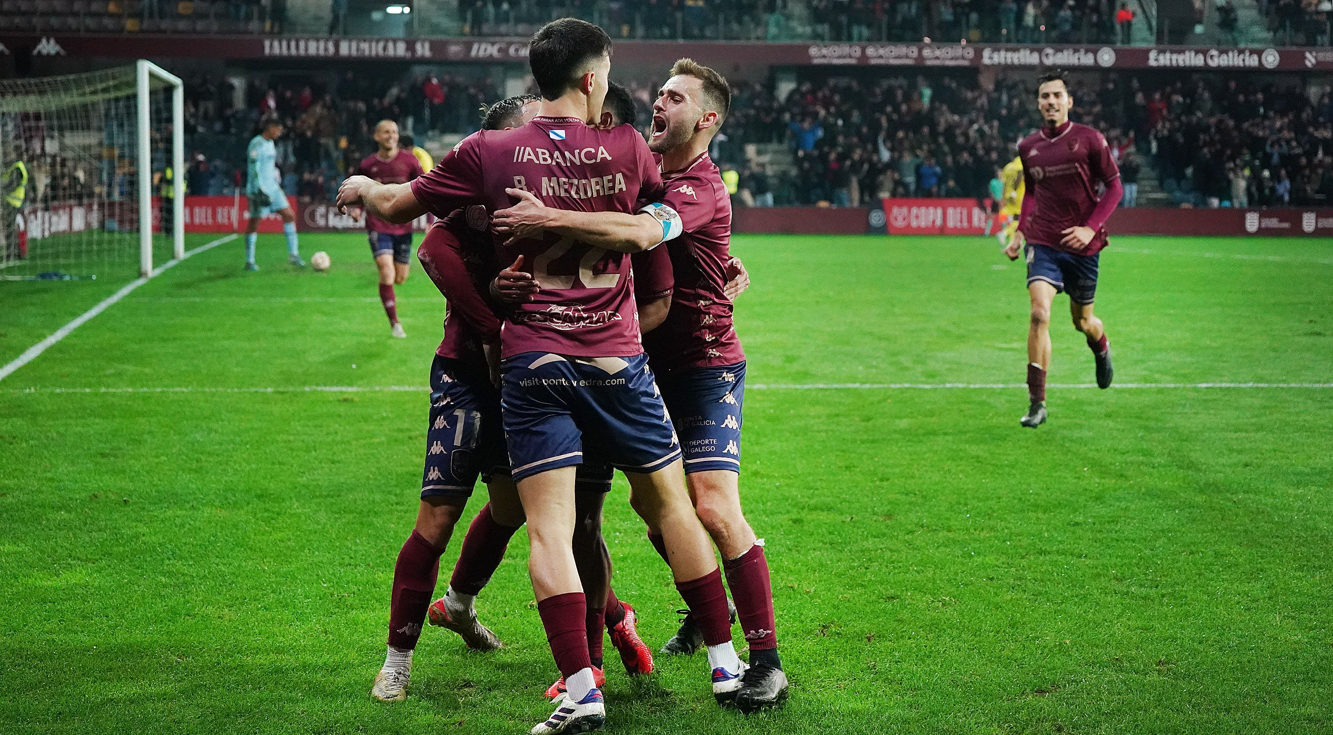 Partido de Copa entre Pontevedra e Villarreal en Pasarón