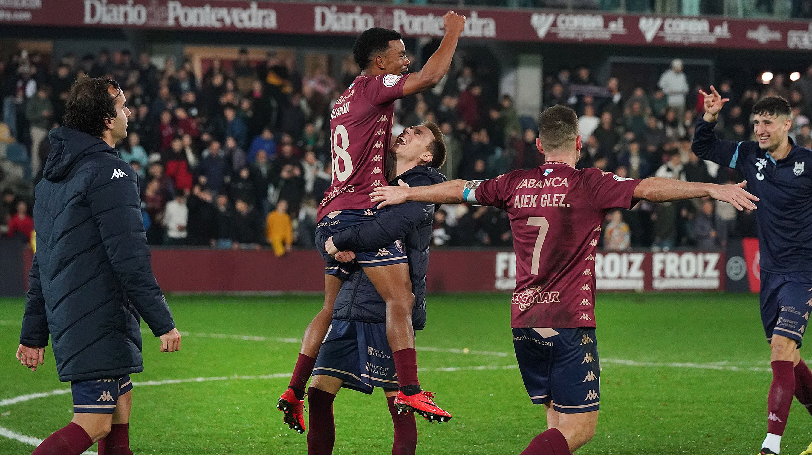 Partido de Copa entre Pontevedra e Villarreal en Pasarón