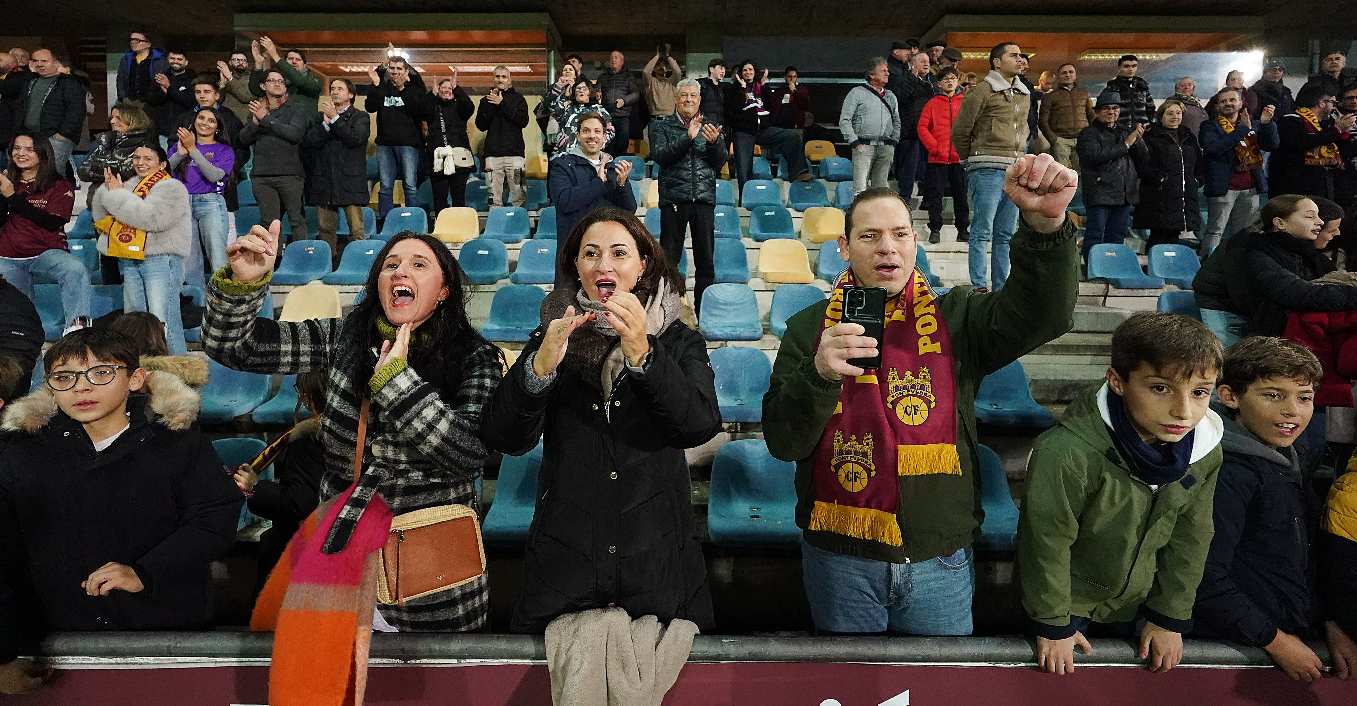 Partido de Copa entre Pontevedra e Villarreal en Pasarón