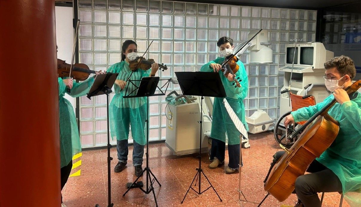 Concerto do cuarteto Vagalume na Unidade de Reanimación Montecelo