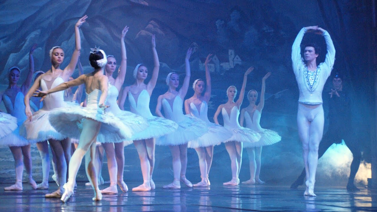 Ballet Clásico Internacional. O Lago dos Cisnes