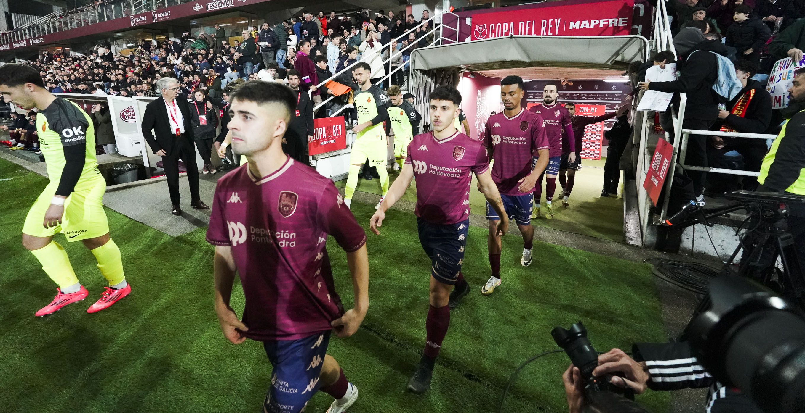 Partido de Copa do Rei entre Pontevedra e Mallorca en Pasarón