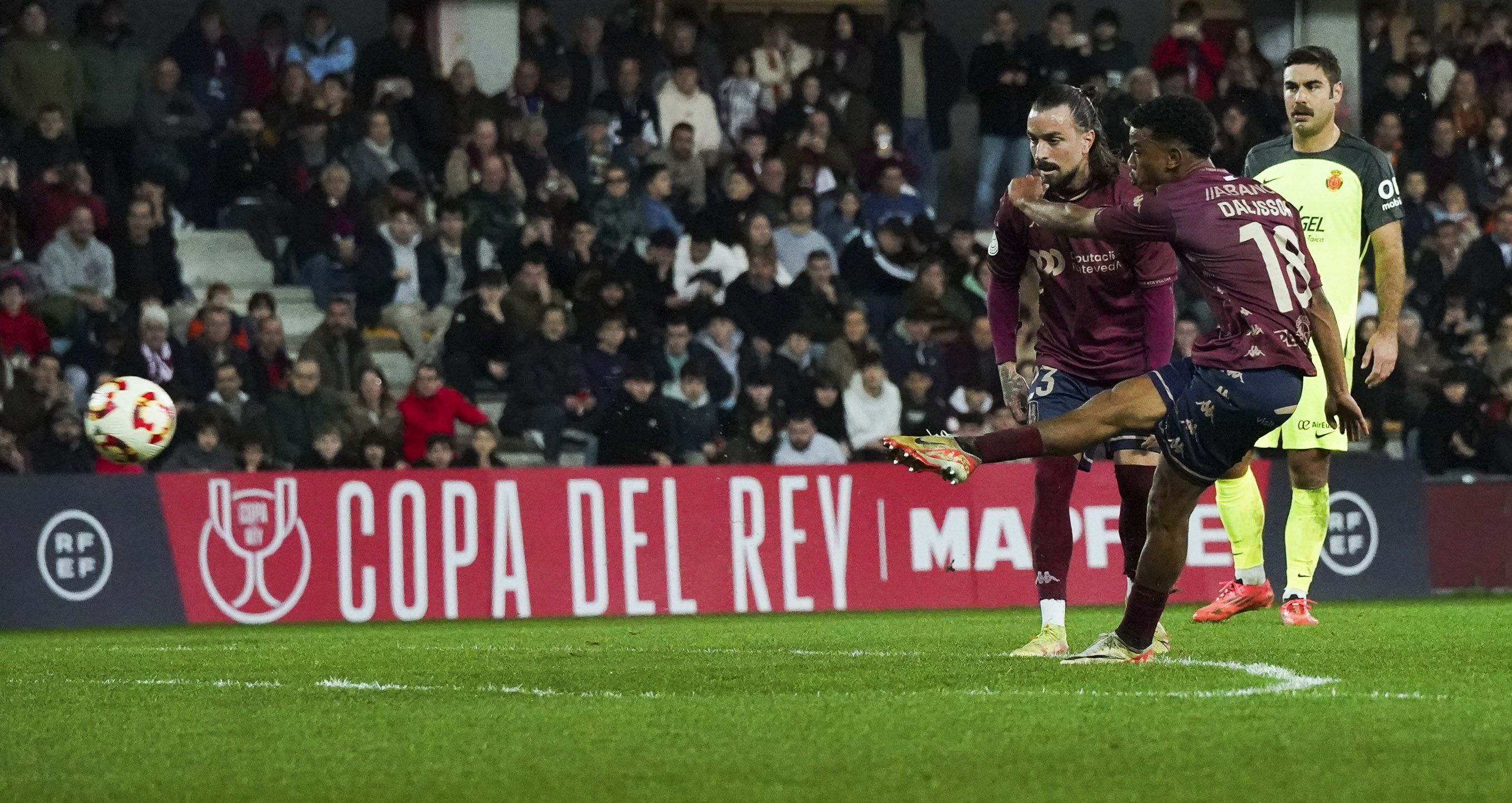 Partido de Copa do Rei entre Pontevedra e Mallorca en Pasarón