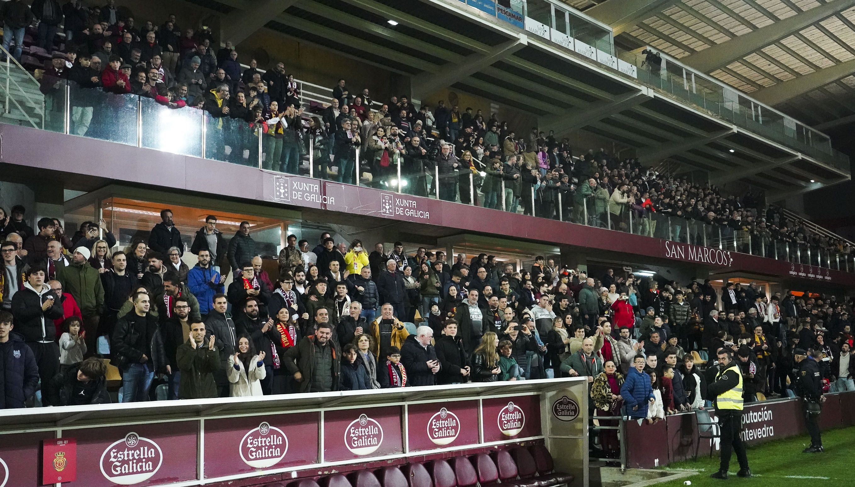 Partido de Copa do Rei entre Pontevedra e Mallorca en Pasarón