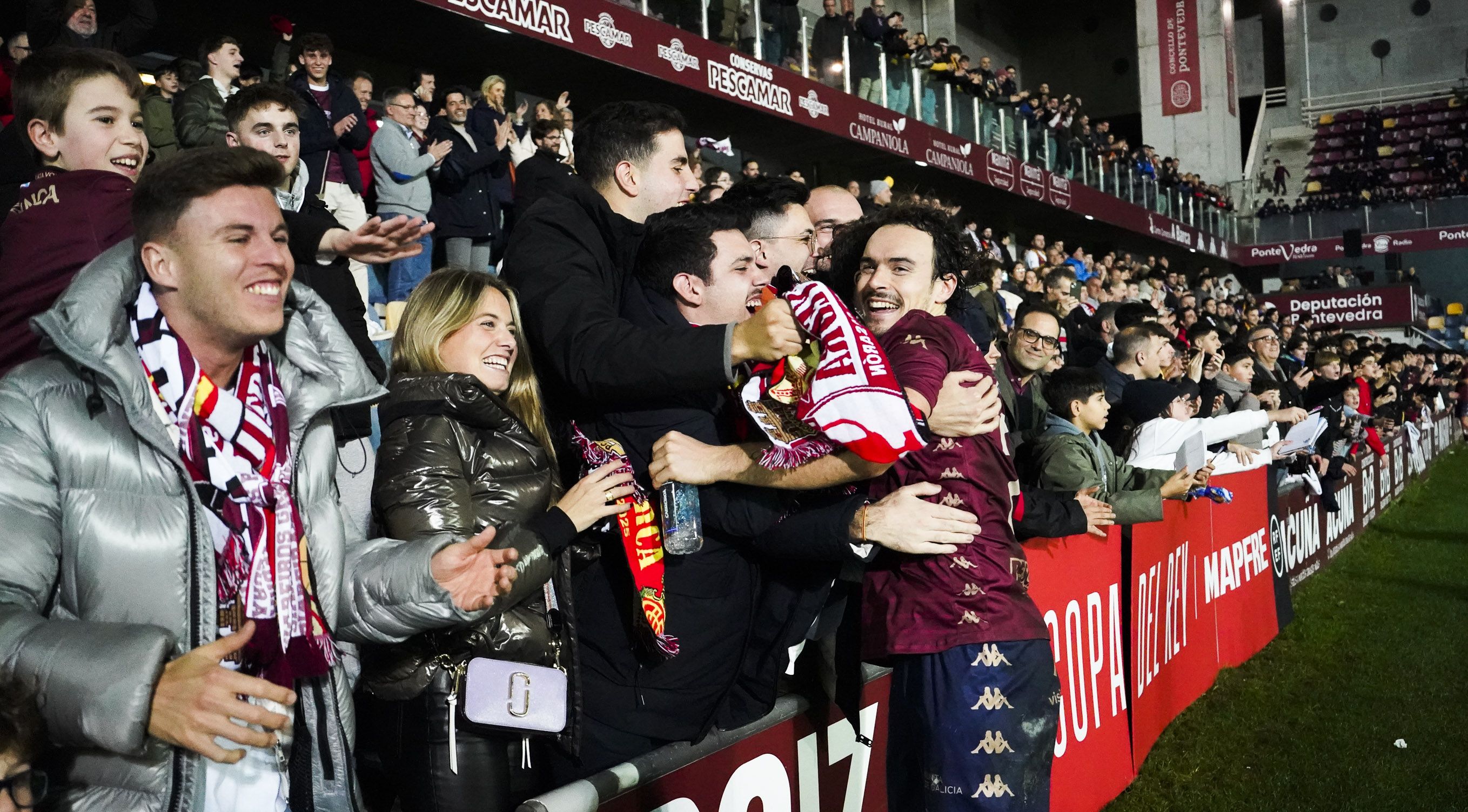 Partido de Copa do Rei entre Pontevedra e Mallorca en Pasarón