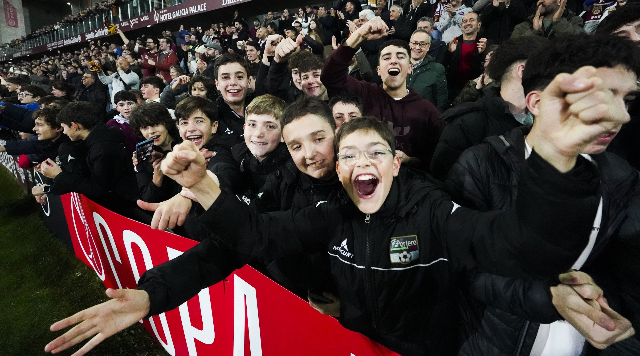 Partido de Copa do Rei entre Pontevedra e Mallorca en Pasarón