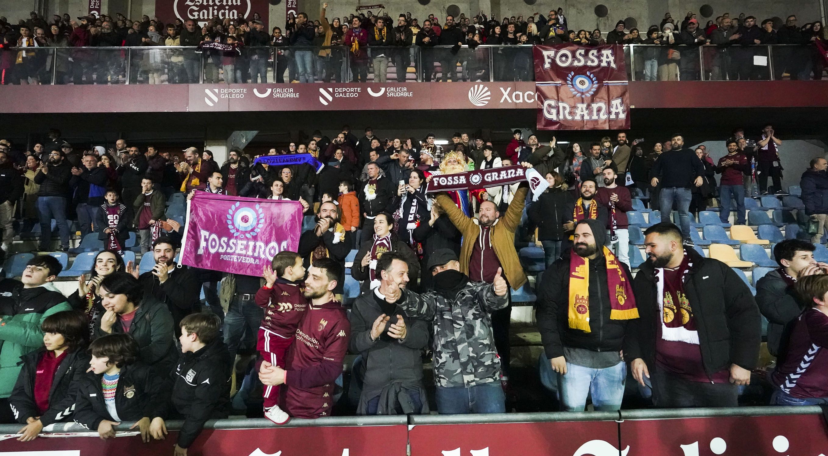 Partido de Copa do Rei entre Pontevedra e Mallorca en Pasarón