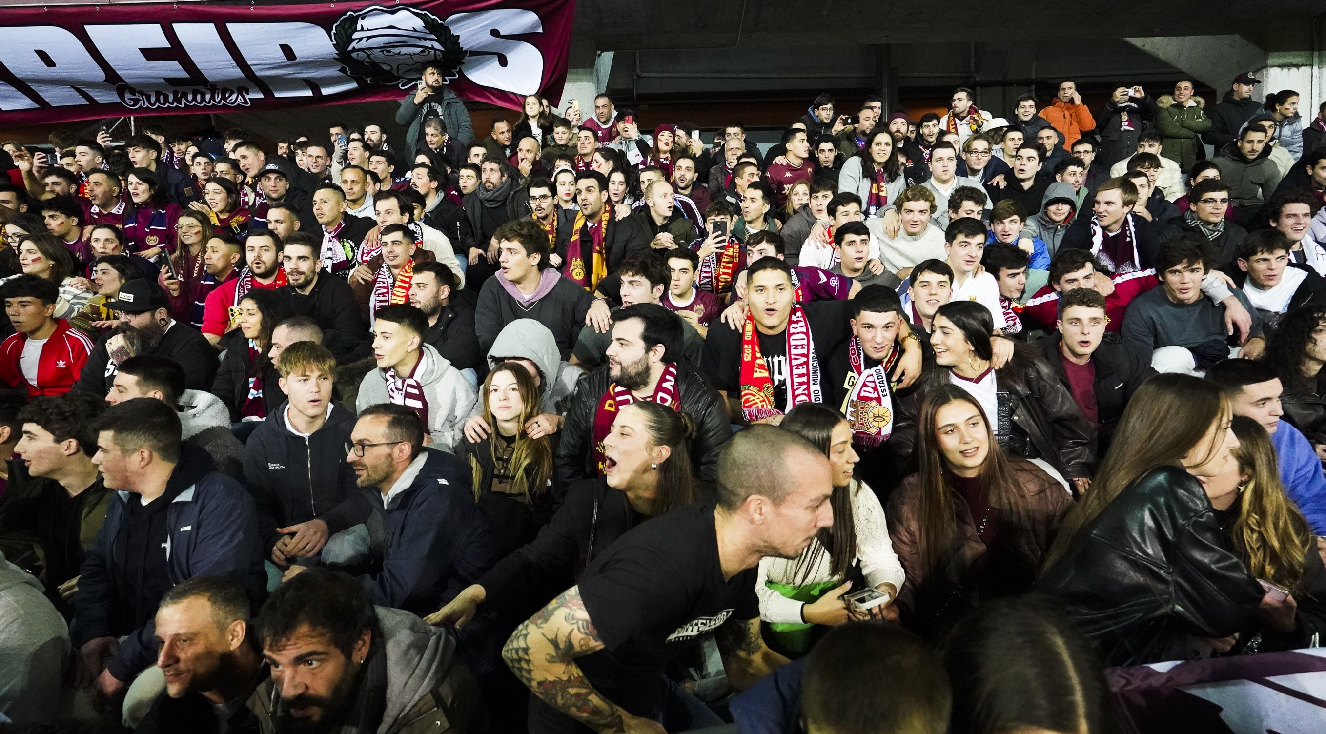 Partido de Copa do Rei entre Pontevedra e Mallorca en Pasarón