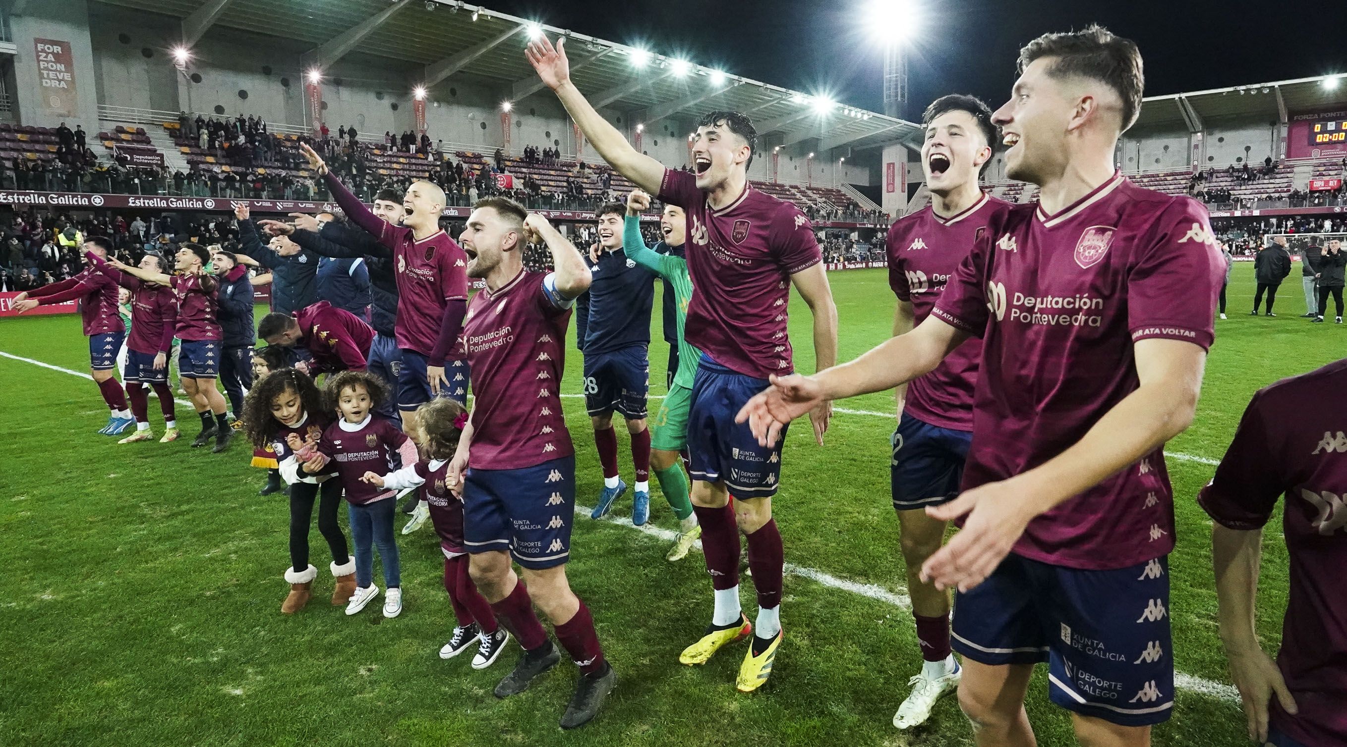 Partido de Copa do Rei entre Pontevedra e Mallorca en Pasarón