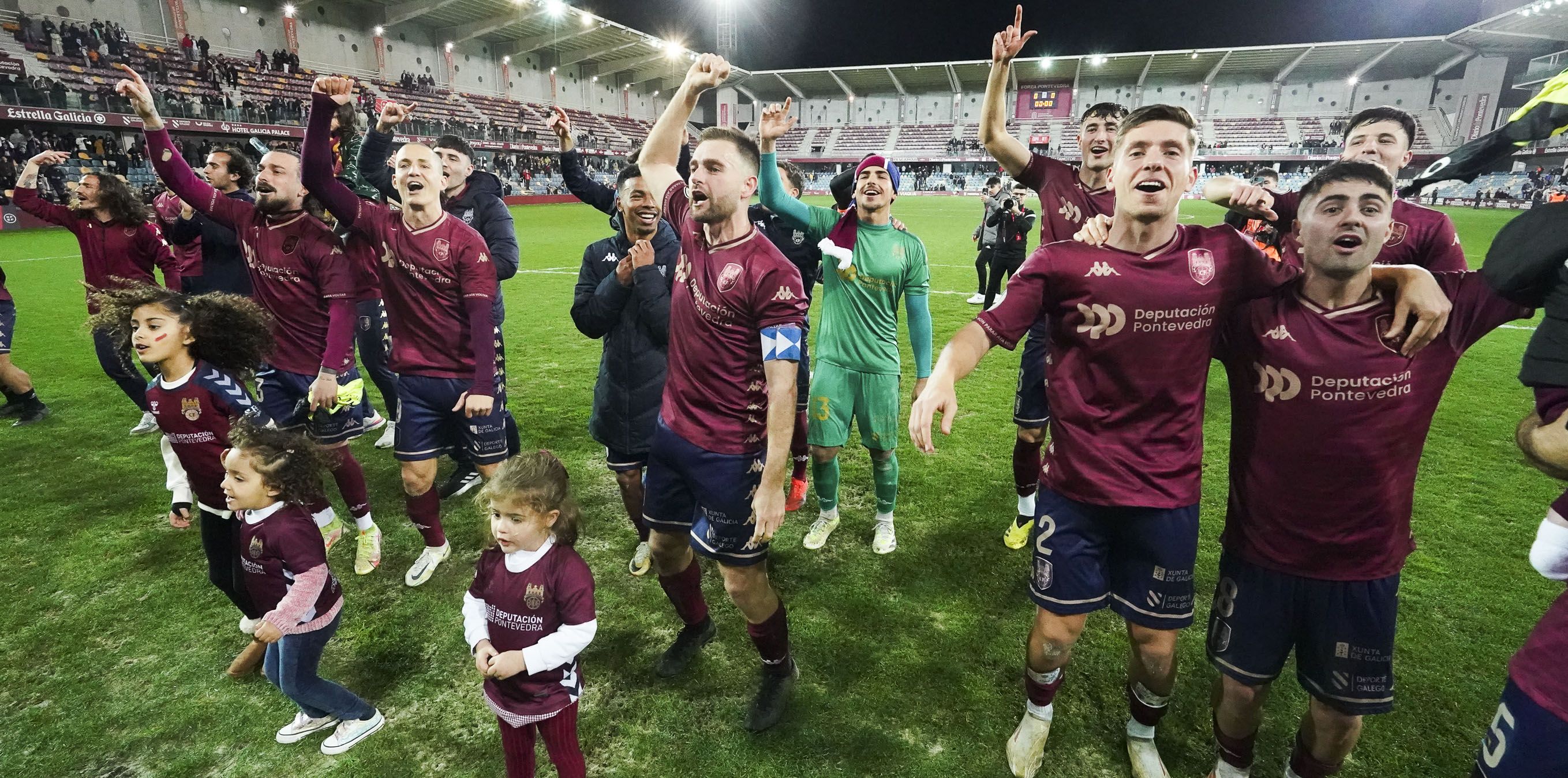 Partido de Copa do Rei entre Pontevedra e Mallorca en Pasarón