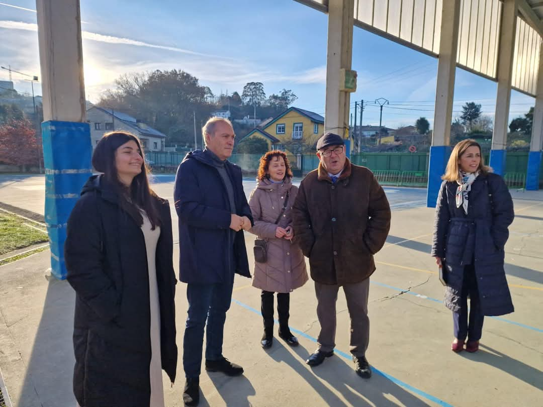 Agustín Reguera visita as obras no colexio Vilaverde Mourente