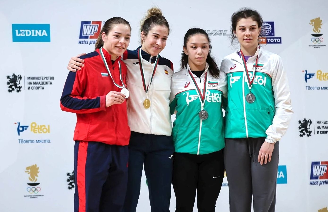 Lydia Pérez, coa medalla de ouro do Torneo Internacional Dan Kolov