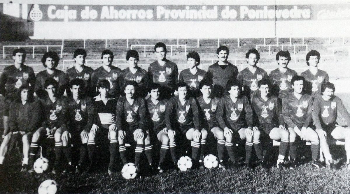 Plantilla del Pontevedra CF en la temporada 83/84