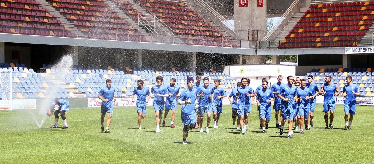 Entrenamiento del Pontevedra este miércoles en Pasarón