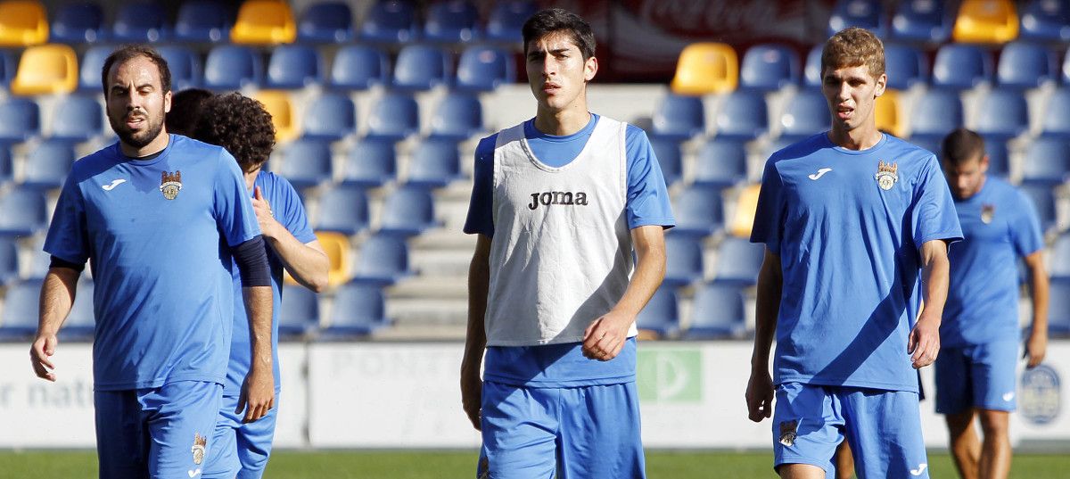 Entrenamiento del Pontevedra en Pasarón