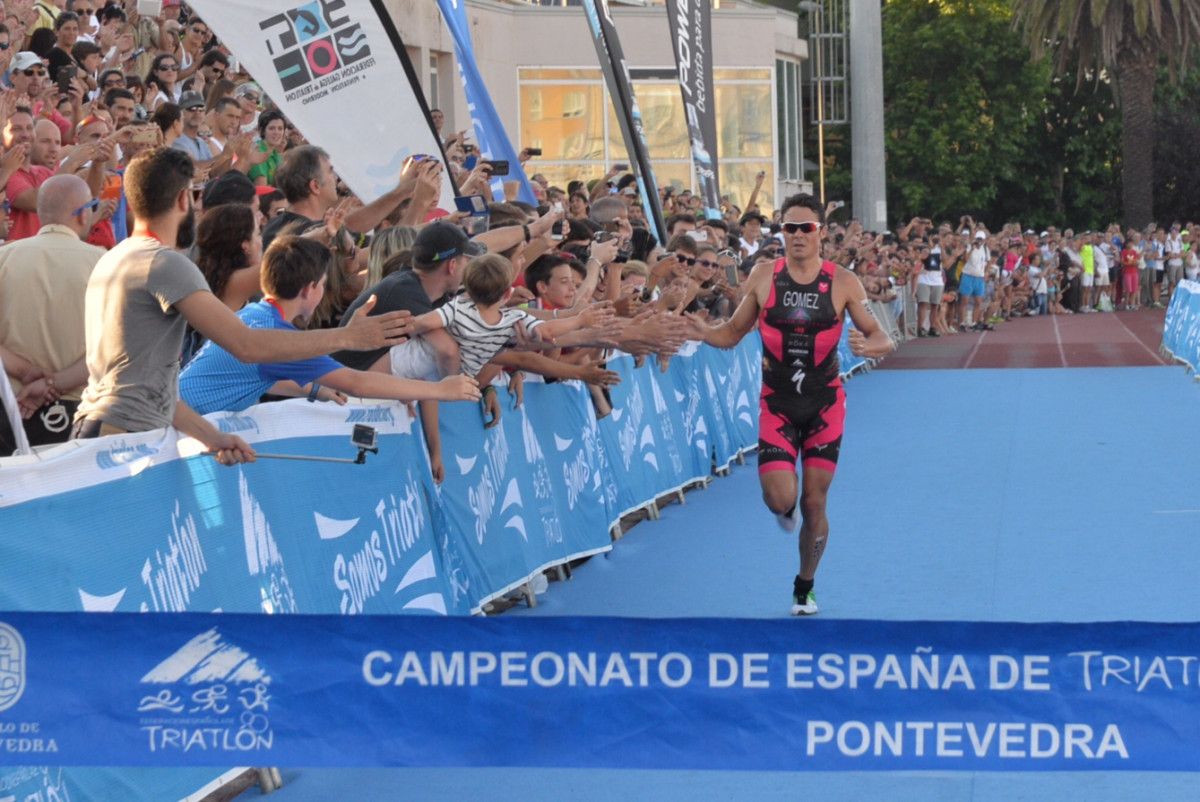 Javi Gómez Noya, en el Campeonato de España de triatlón sprint 2015 disputado en Pontevedra