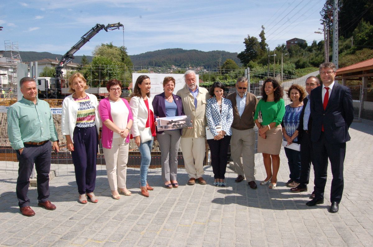 Visita de la conselleira de Sanidade, Rocío Mosquera, a las obras del centro de salud de Marín