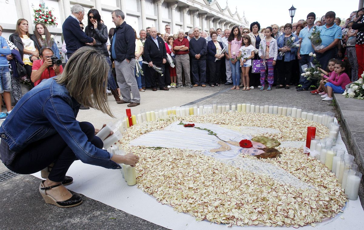 Campo Lameiro y Moraña recuerdan a las niñas Amaia y Candela