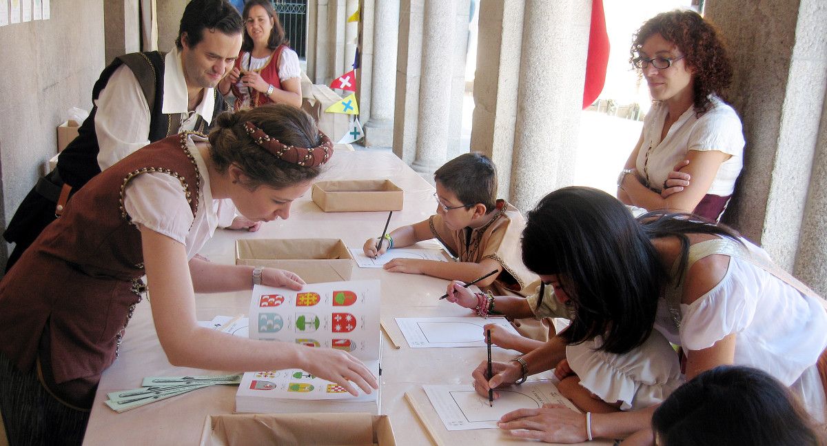 Taller de heráldica durante la Feira Franca