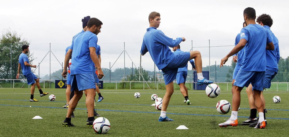 Entrenamiento del Pontevedra en Príncipe Felipe