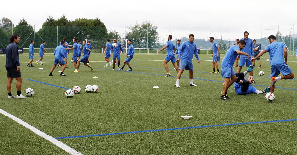 Entrenamiento del Pontevedra en Príncipe Felipe