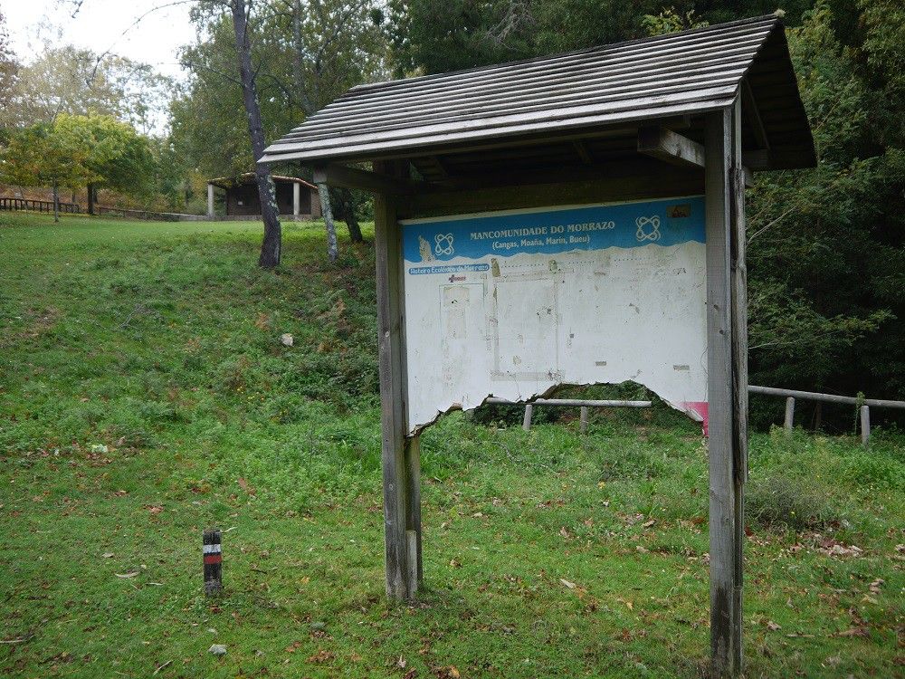 Abandono en el parque del Lago de Castiñeiras