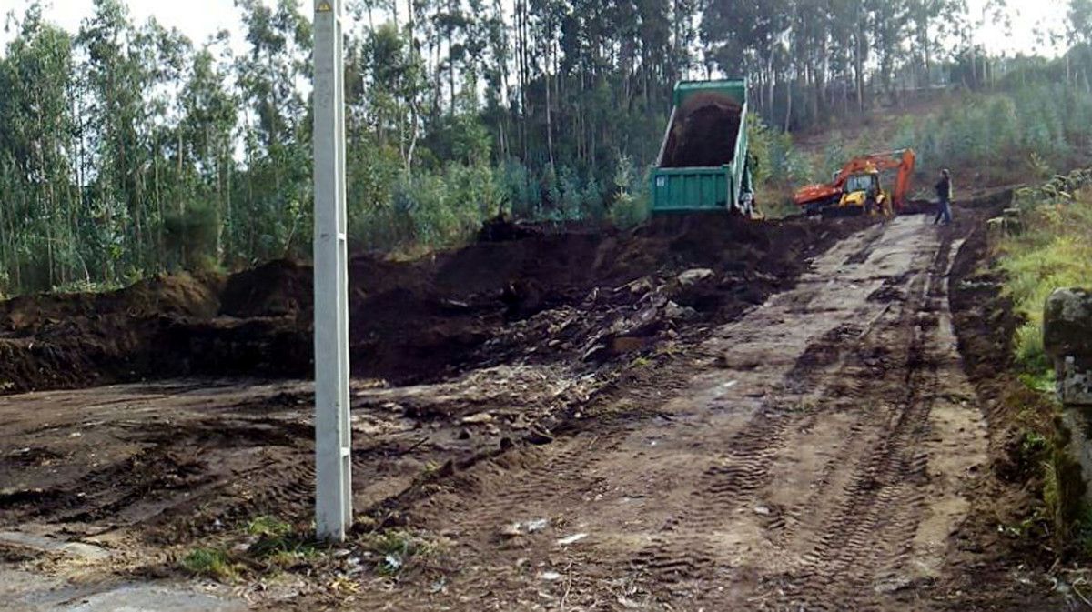 Inicio de las obras de construcción de la autovía A-57 en la zona de A Ermida, en Marcón