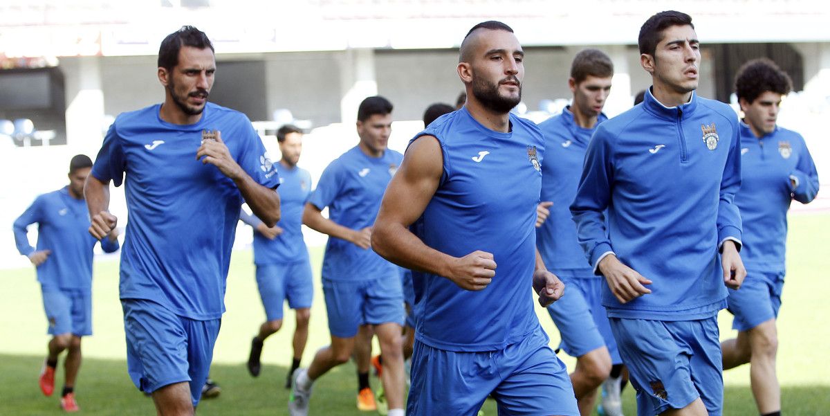 Entrenamiento del Pontevedra en Pasarón